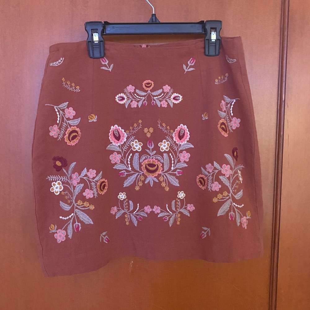 Empire South skirt
